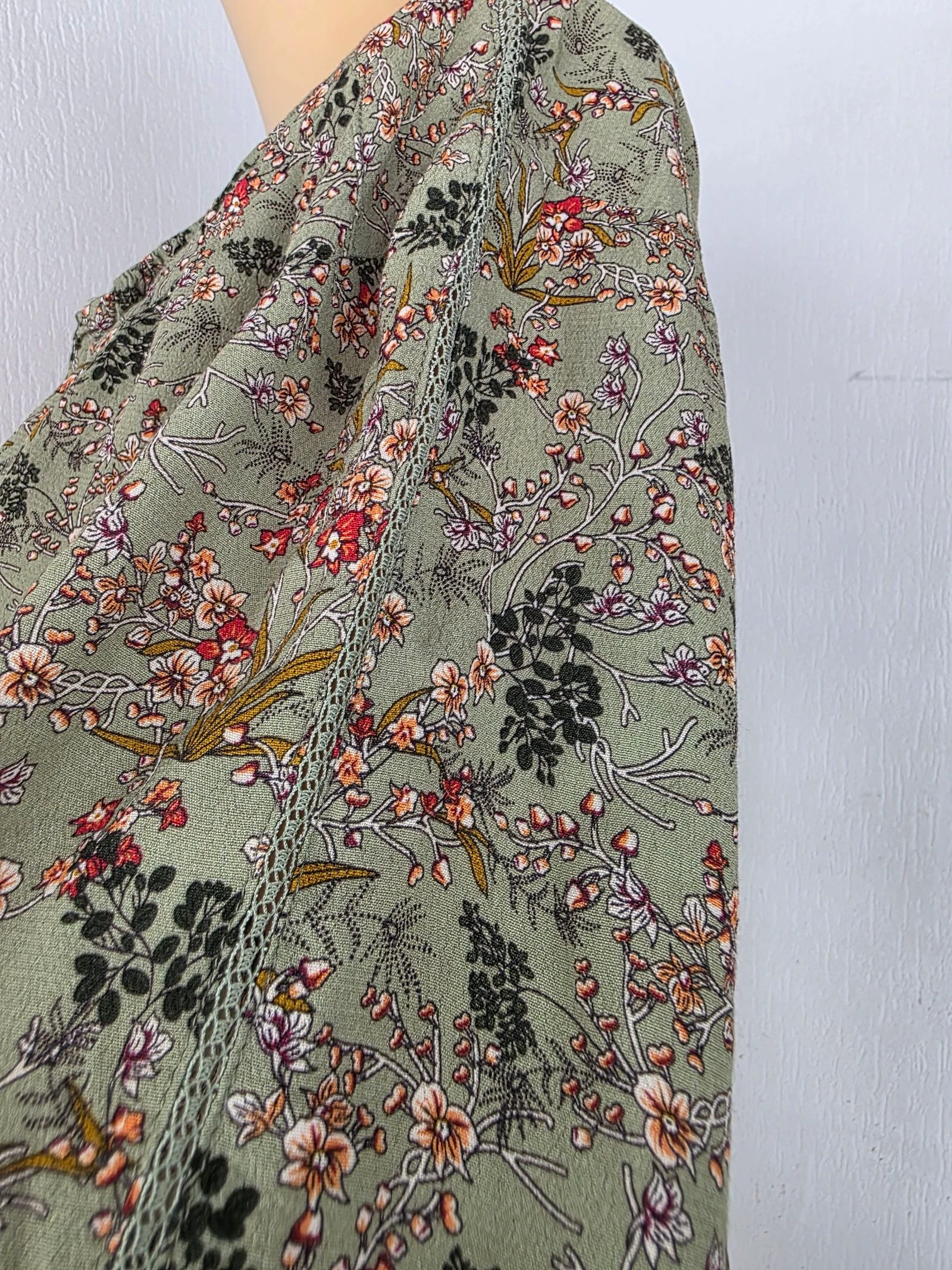 Blusa / túnica fluida com estampa floral boêmia campestre Maison 1.2.3 tamanho 42/44 – photo 6